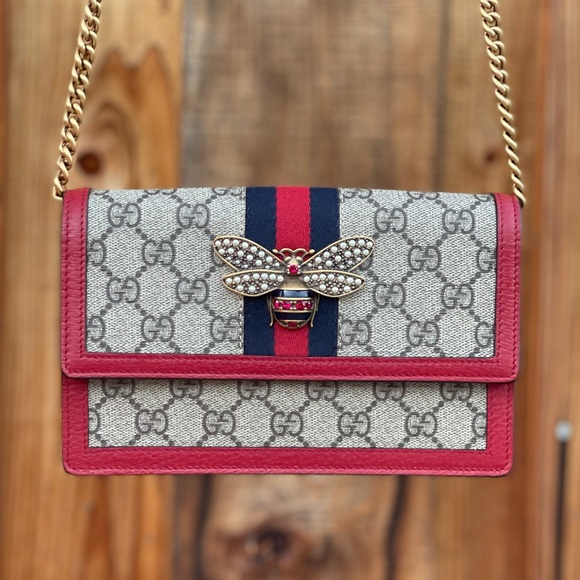 Gucci Queen Margaret Chain Wallet - Picture 1 of 6